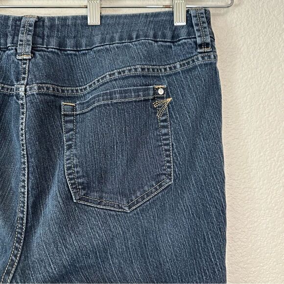 Torrid Vintage Blue Denim Straight Jeans - Picture 7 of 11